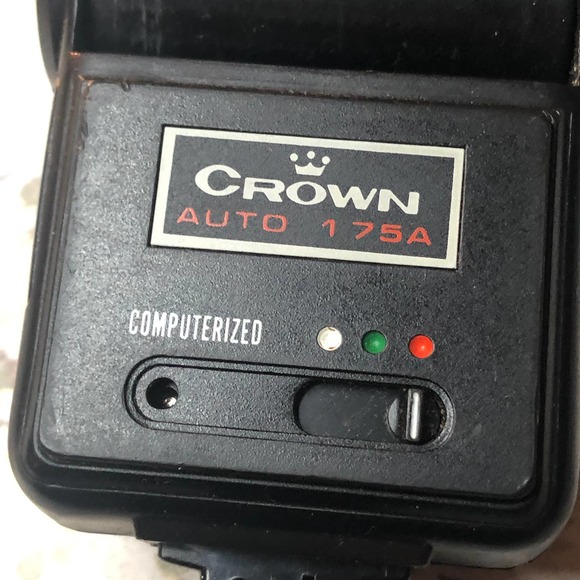 Vintage Crown 175A Automatic Bounce Flash Photography Speedlight - Picture 2 of 10